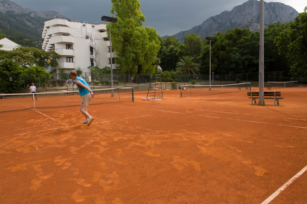 47.-tennis-court-(2).jpg